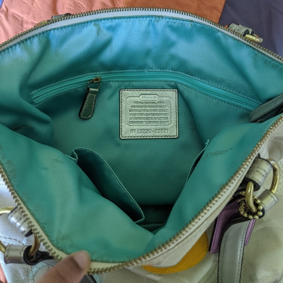 Colorblock Coach logo Purse - Picture 6 of 8